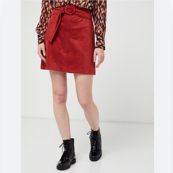MOLLY BRACKEN faux suede belted skirt. Size S. - Picture 11 of 11